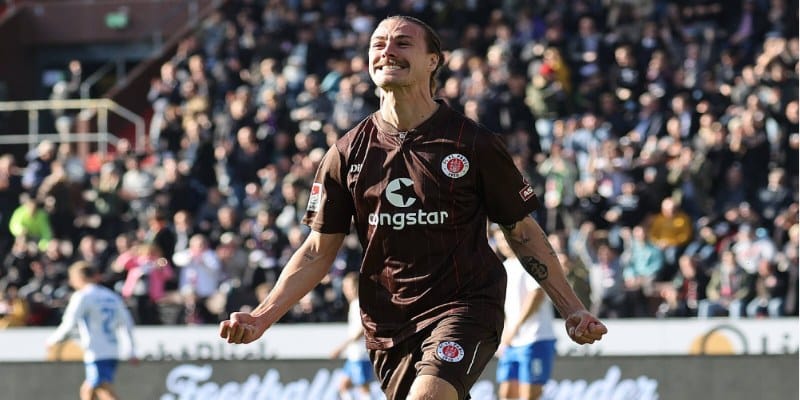 Phong cách thi đấu St Pauli vs Hansa Rostock được trình bày chi tiết