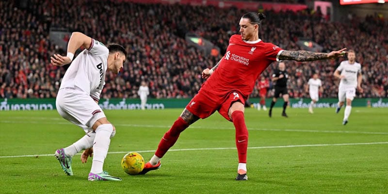 Soi kèo nhà cái hôm nay West Ham vs Liverpool chi tiết